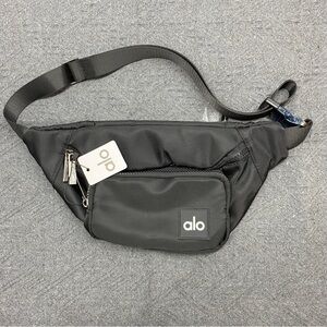 ALO Yoga Explorer Convertible Pack | 3L Nylon Waist Bag